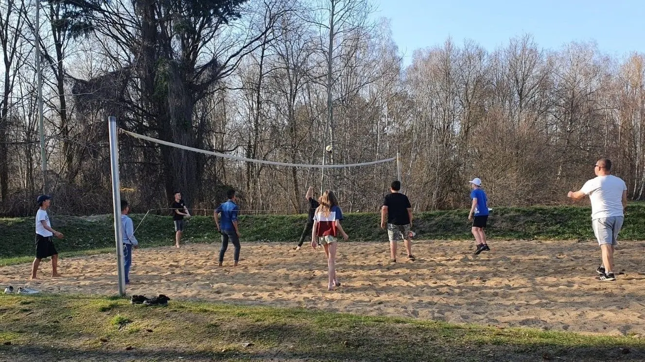 Im Jugendclub Comet in Guben wird Volleyball gespielt statt Mathe gepaukt. Ferien-Lernangebote gibt es hier nicht.