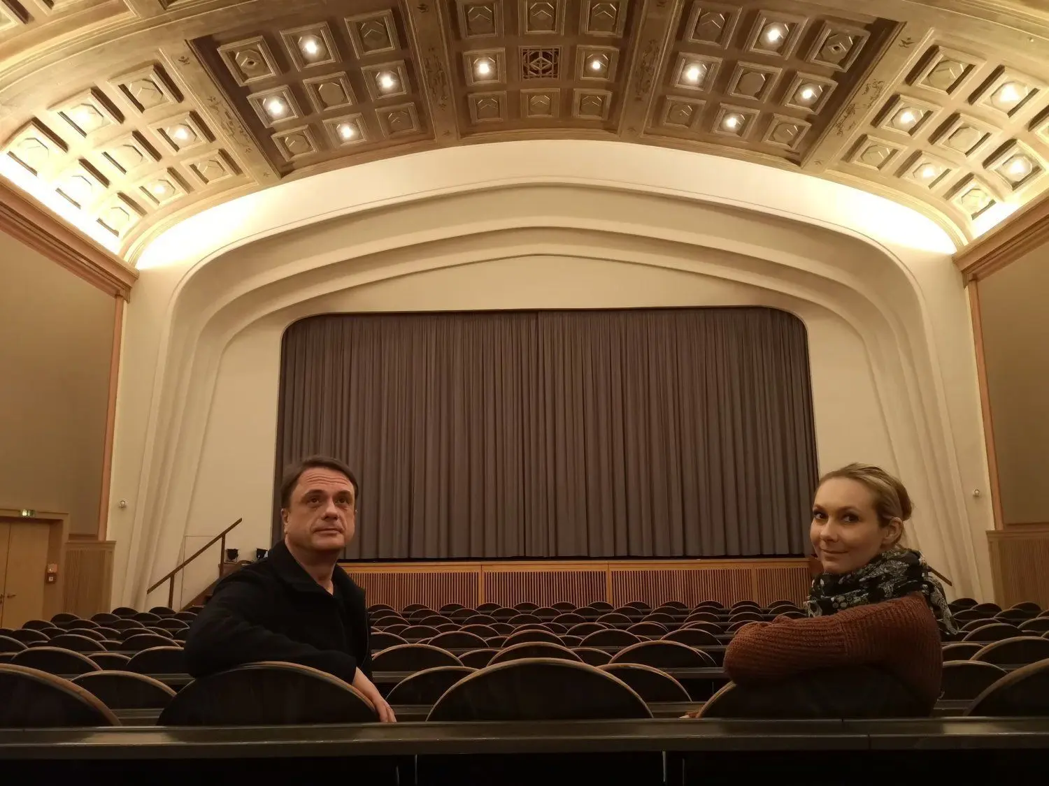 Ralf Zarnoch und Kerstin Adam vom Cottbuser Weltspiegel verzichten zunächst auf eine Wiedereröffnung am Samstag.