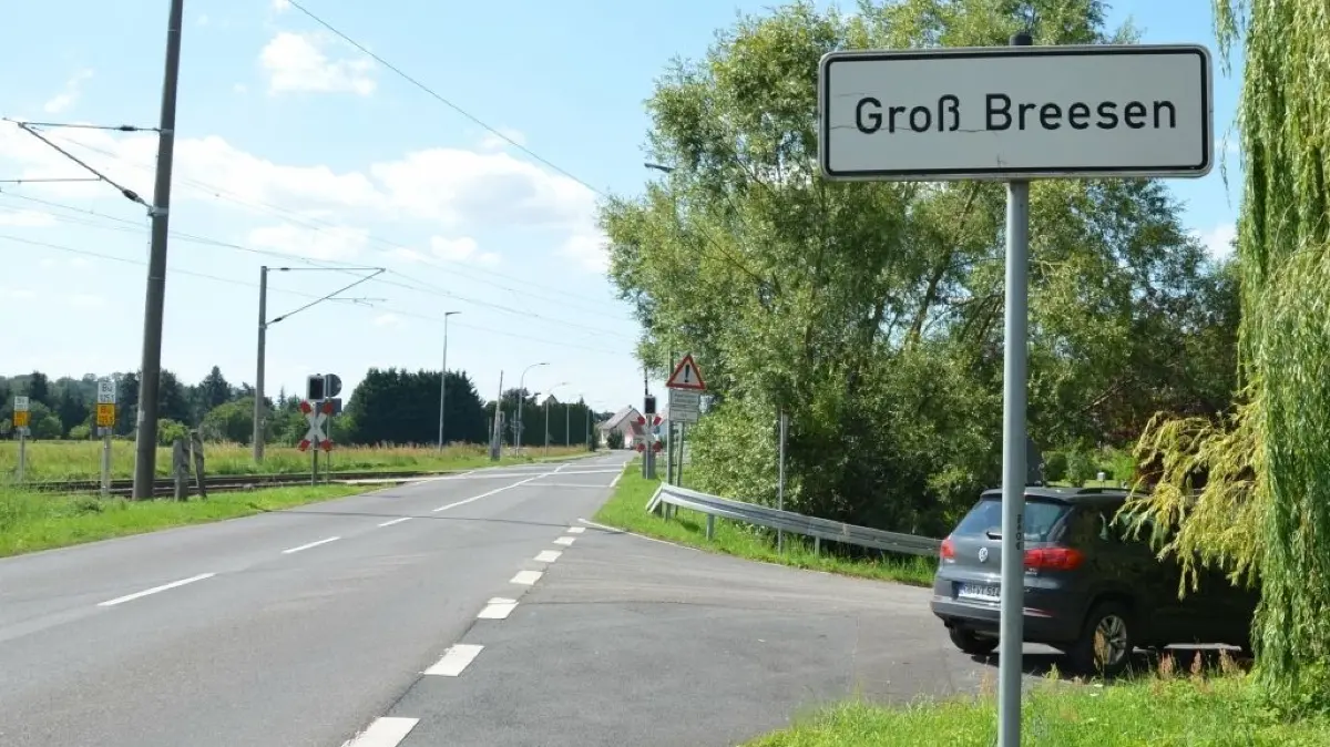 Das Straßendorf ist Ortsteil von Guben und steht im Mittelpunkt einer Ausstellung.
Das Stadt- und Industriemuseum Guben zeigt eine Sonderausstellung über Groß Breesen.