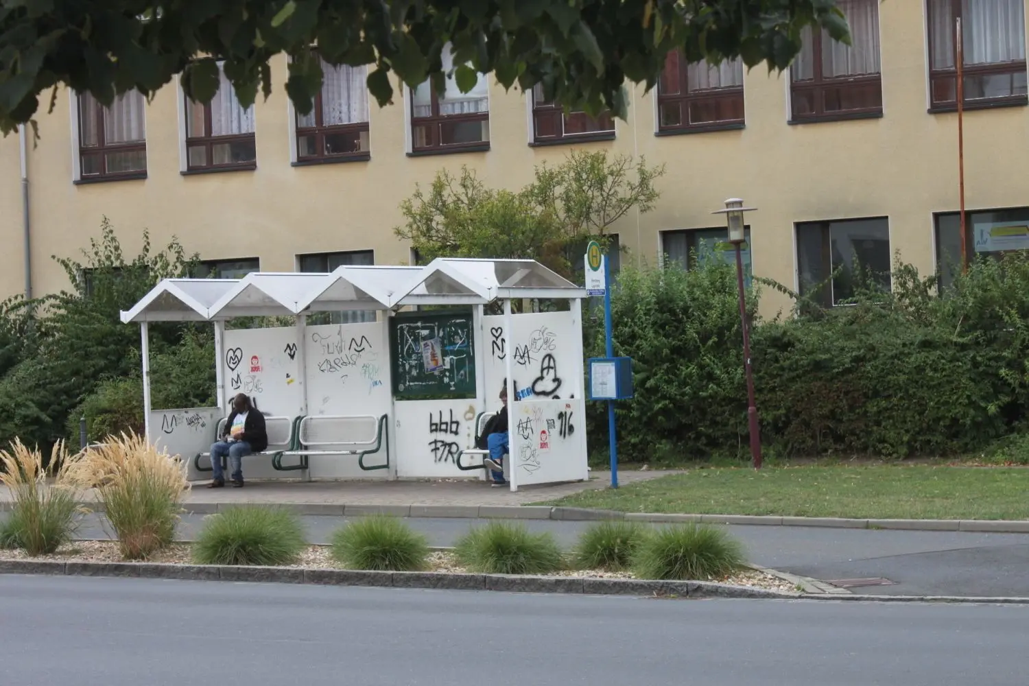 Die Bushaltestelle Lugstraße (beidseitig) steht an erster Stelle der Prioritätenliste für die barrierefreie Sanierung in Herzberg.