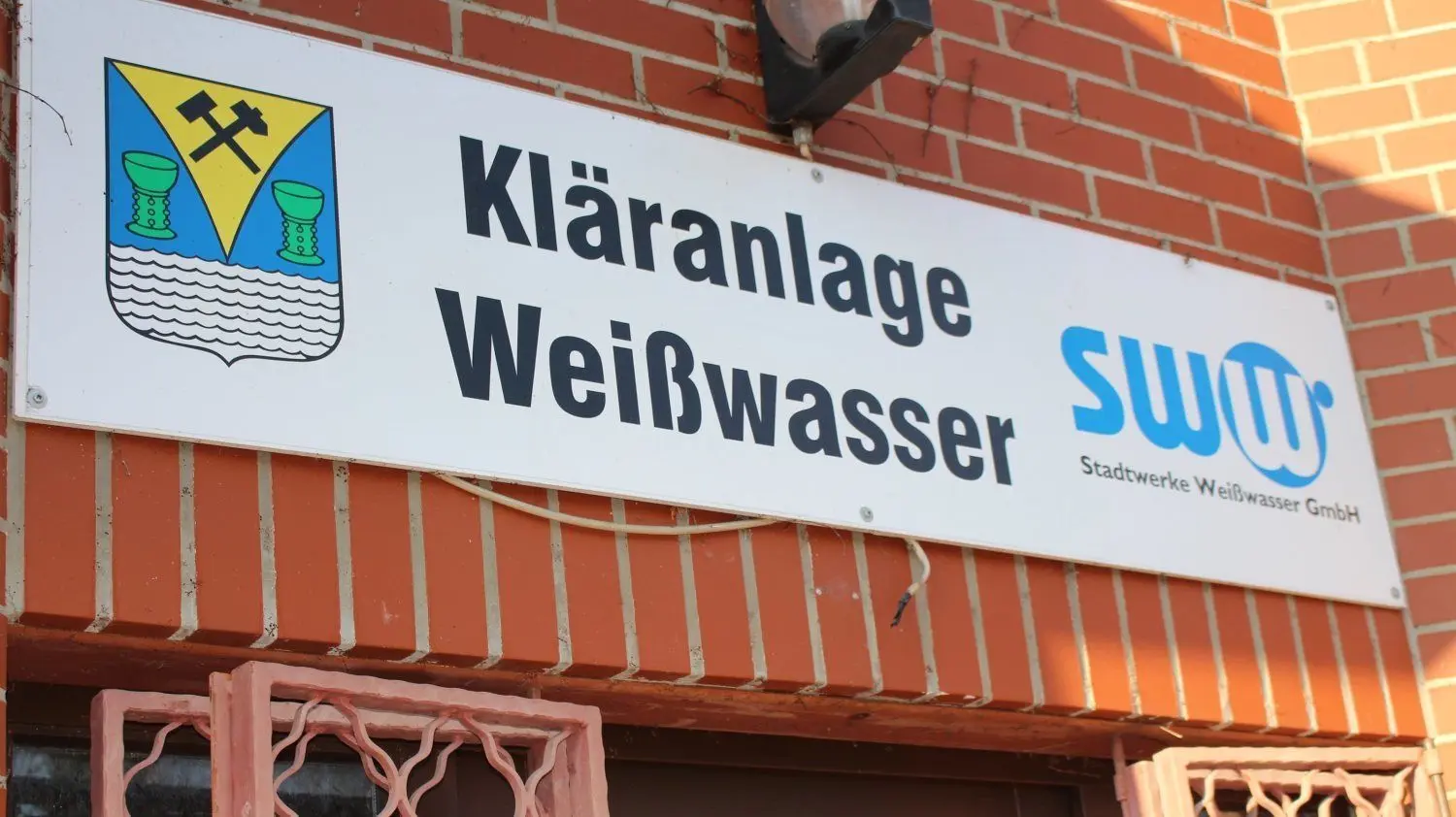 Das Abwasser- und Schmutzwasser in Weißwasser wird hier aufbereitet.