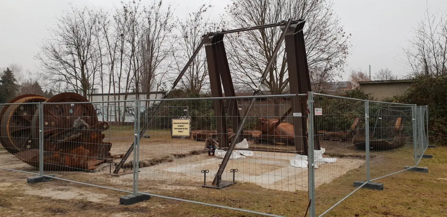Derzeit herrscht Ruhe auf der Baustelle, doch nächste Woche erfolgt dort die Endmontage.