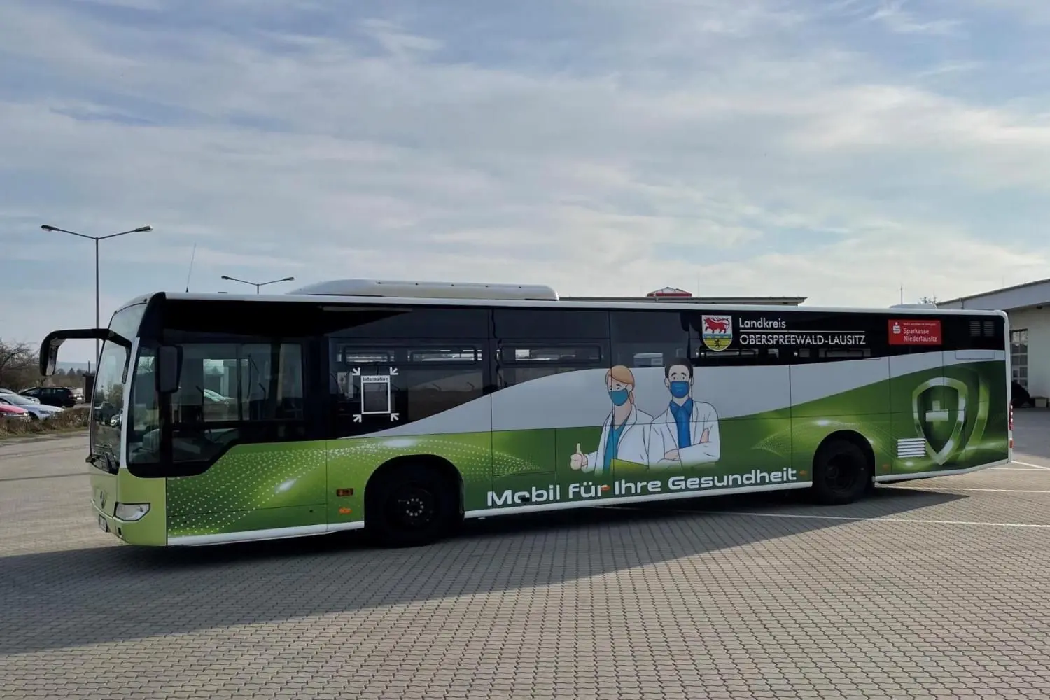 Der Impfbus des Landkreises soll noch mehr Menschen die Möglichkeit geben, sich einer Corona-Impfung zu unterziehen.