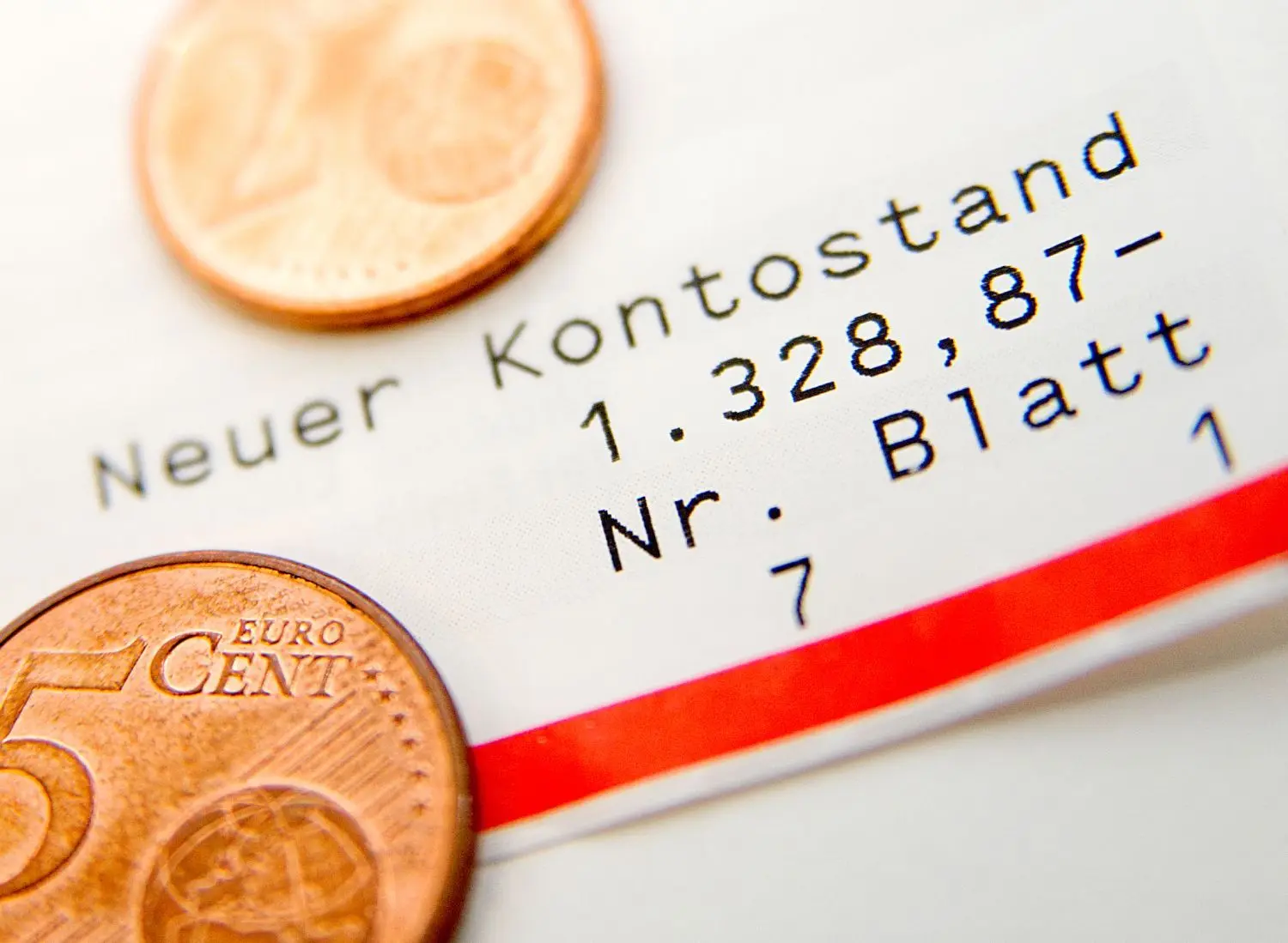 Minus auf dem Konto: Für viele Verbraucher und Firmen ist das in der Coronakrise Realität. Banken und Sparkassen sind als Kreditgeber und Berater in der Not mehr gefragt – auch in der Lausitz.