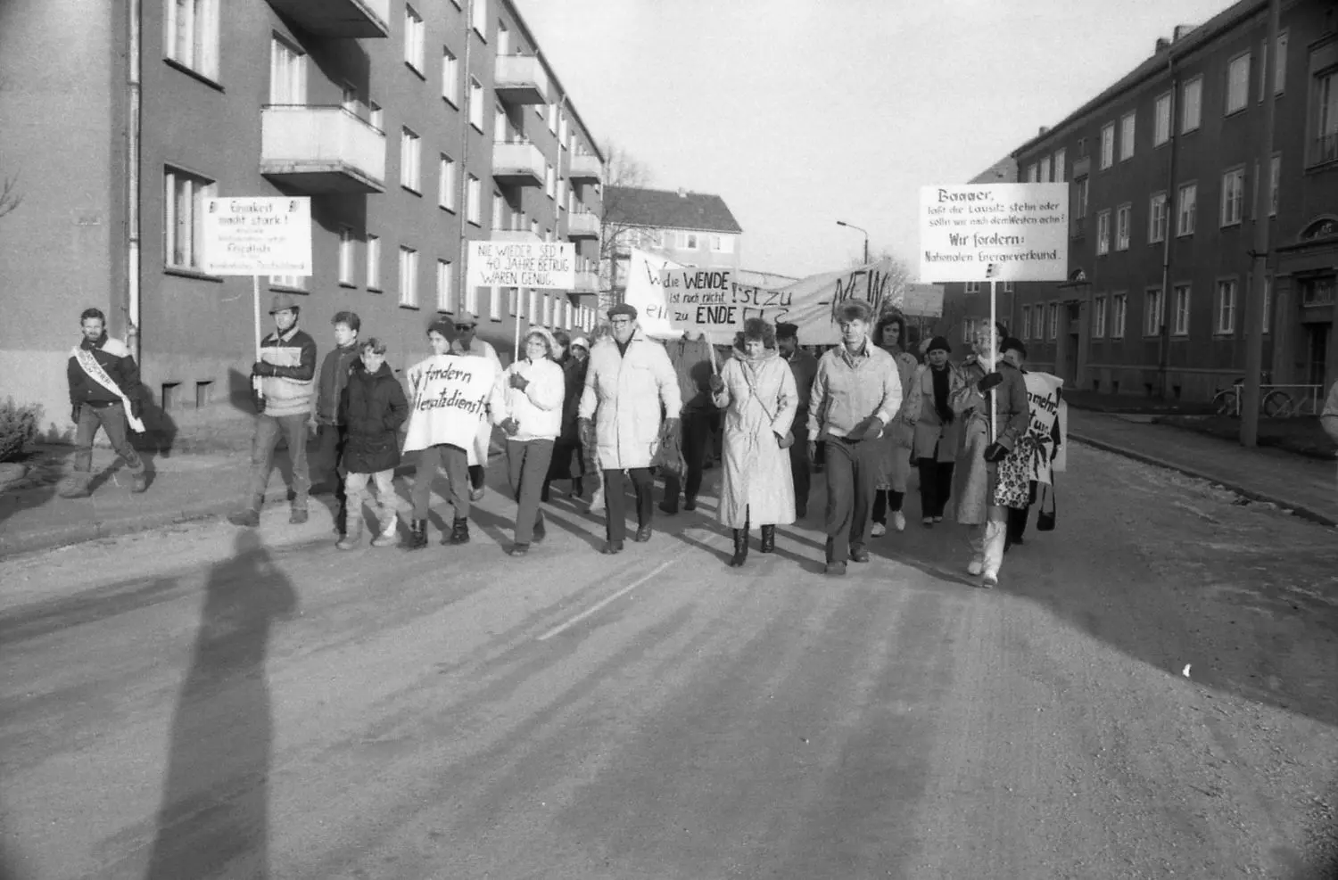 Demonstration zum Tag der Menschenrechte am 10. Dezember 1989 in Forst.