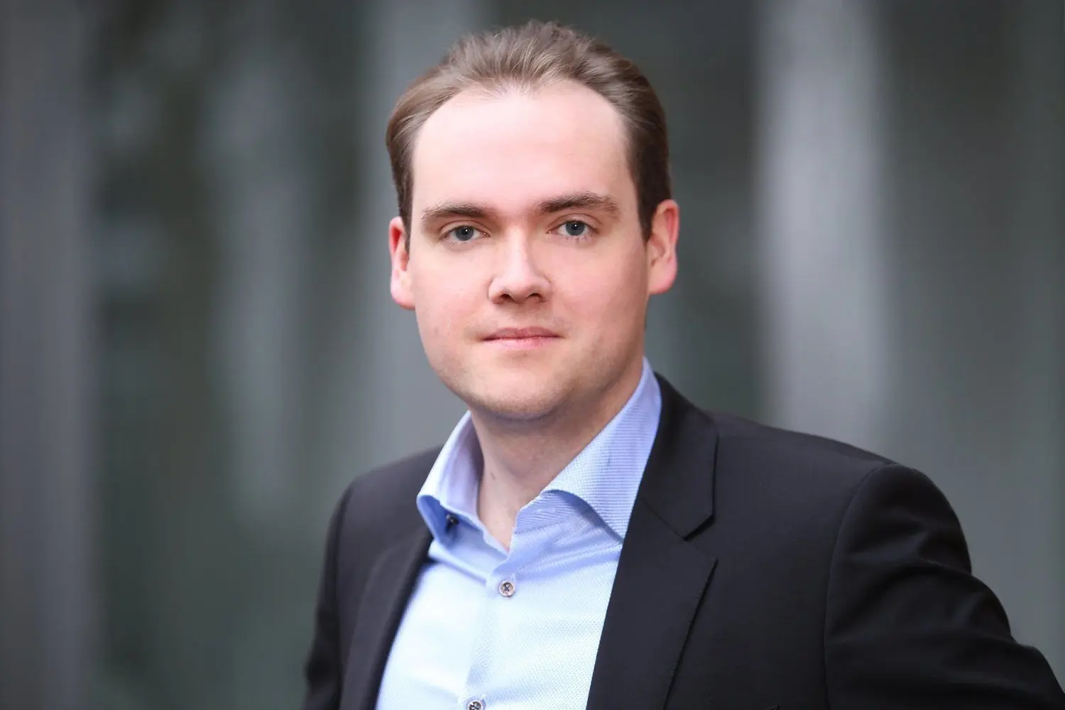 Denis Newiak ist Medien-, Film- und Fernsehwissenschaftler und Doktorand an der Brandenburgischen Technischen Universität (BTU) Cottbus.