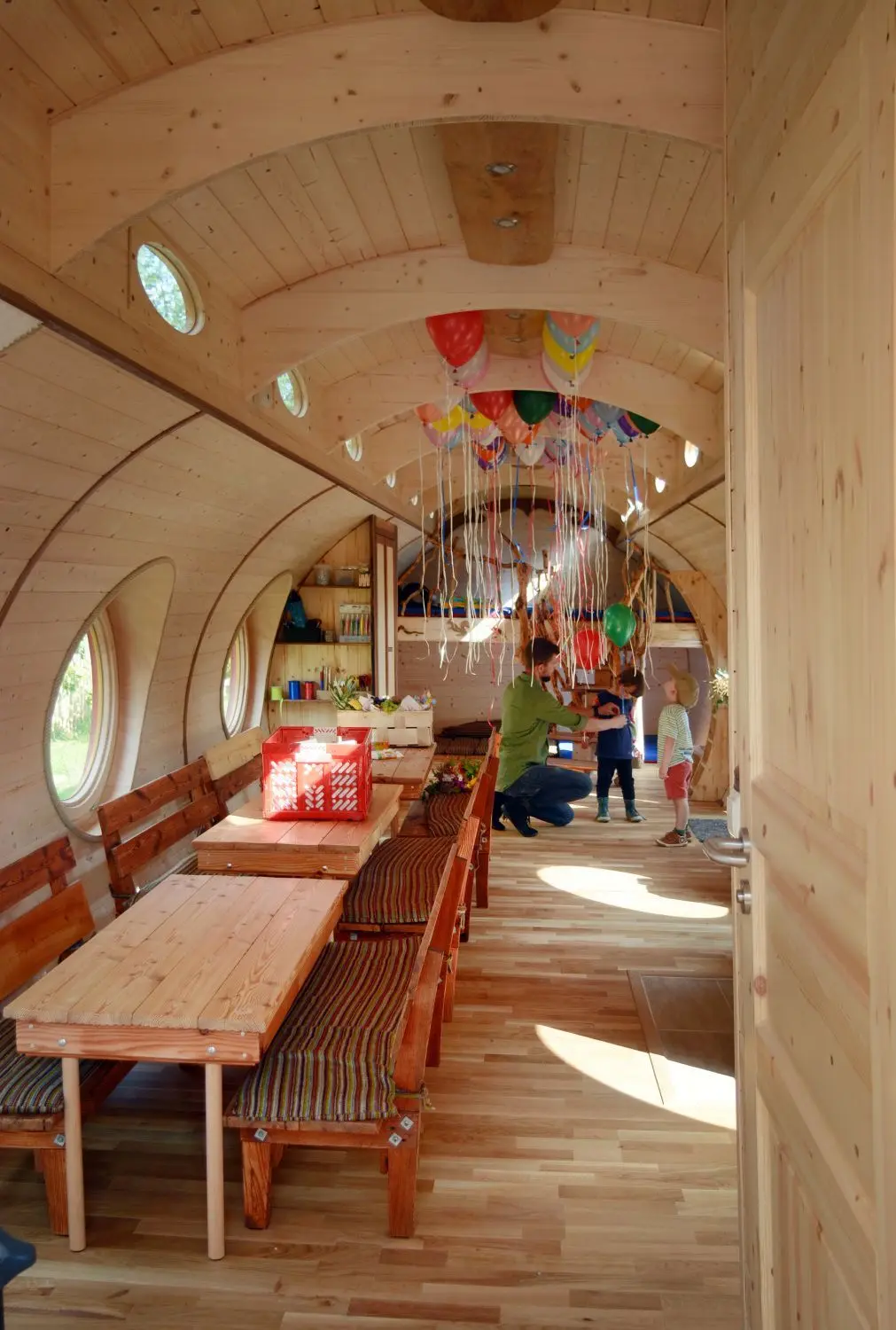 Kürzlich ist der Waldkindergarten im Calauer Ortsteil Settinchen offiziell eröffnet worden. So sieht es im Innenbereich aus.