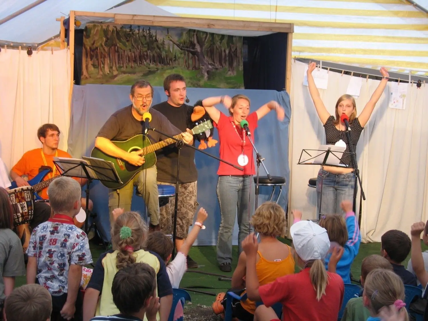Seit Jahrzehnten ist „Kirche unterwegs“ in Großkoschen präsent. Hier eine Aufnahme aus dem Sommer 2008.