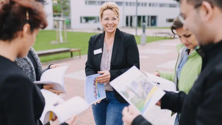 Migrationsbeauftragte nimmt Arbeit auf – was ihr Job ist