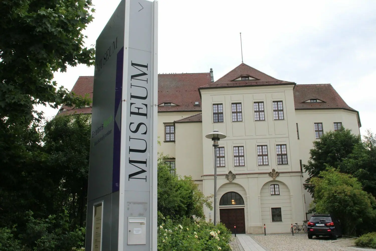 Das Stadtmuseum im Schloss Hoyerswerda ist eines von drei Museen, die mit einer Rabatt-Aktion Besucher an sich binden wollen.