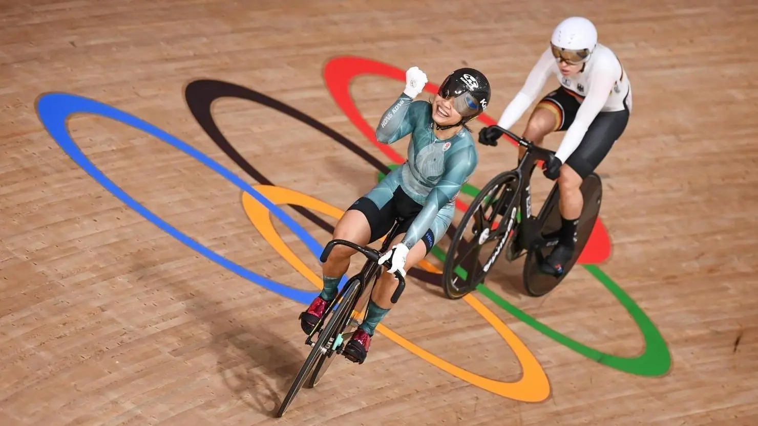 Die Cottbuserin Emma Hinze (r.) war im kleinen Finale gegen Wai Sze Lee (Hongkong) ohne Chance.