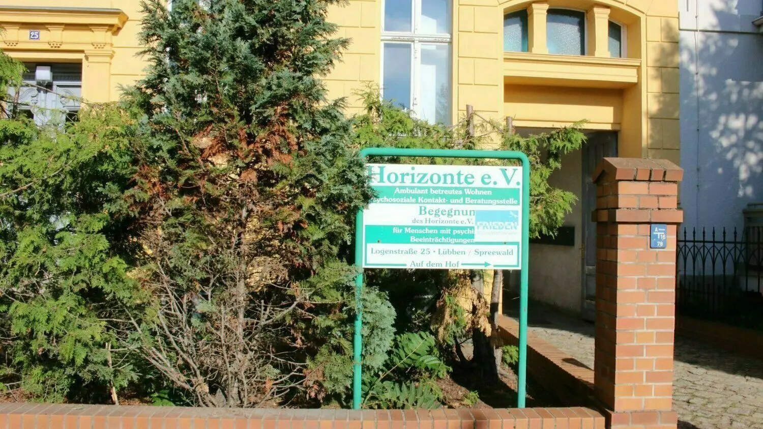 Mitten in Lübben, in der Logenstraße ist die Beratungsstelle für Betroffene gut erreichbar.
