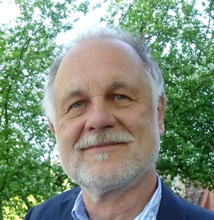 Lothar Treder-Schmidt tritt für B 90/Die Grünen an.