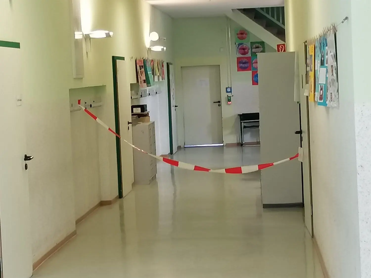 Aktuell nicht genutzte Bereiche der Friedrich-Starke-Grundschule sind gesperrt.