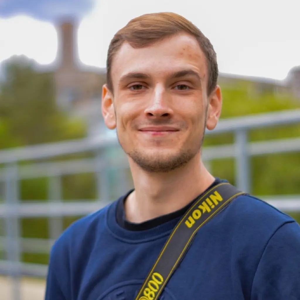 Bild des Autors bzw. der Autorin Dennis Lloyd Brätsch