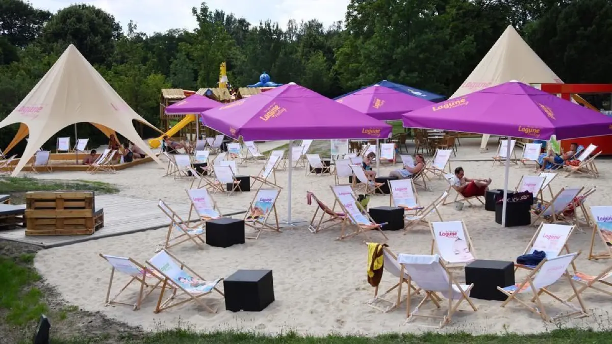 Lagune Wir helfen Aktion
Große Wir-helfen-Aktion der RUNDSCHAU am Mittwoch in der Zeit von 12 bis 21 Uhr zum Beginn der Sommerferien im Cottbuser Sport- und Freizeitbad Lagune.