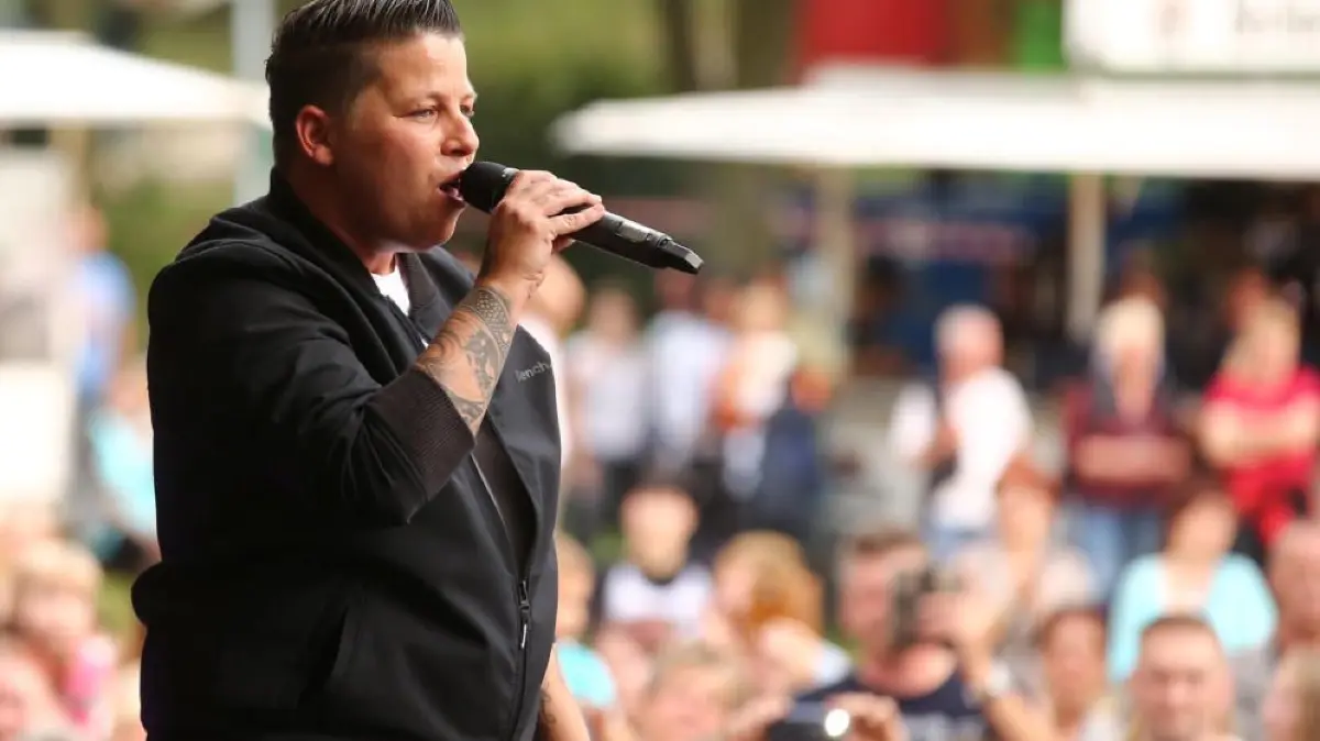Angermünde, 26.08.2017: Energie–Open–Air am Wolletzsee, Kerstin Ott sorgte für Stimmung