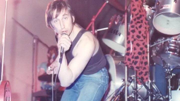 Das macht der Sänger, Taxifahrer und Weltenbummler heute