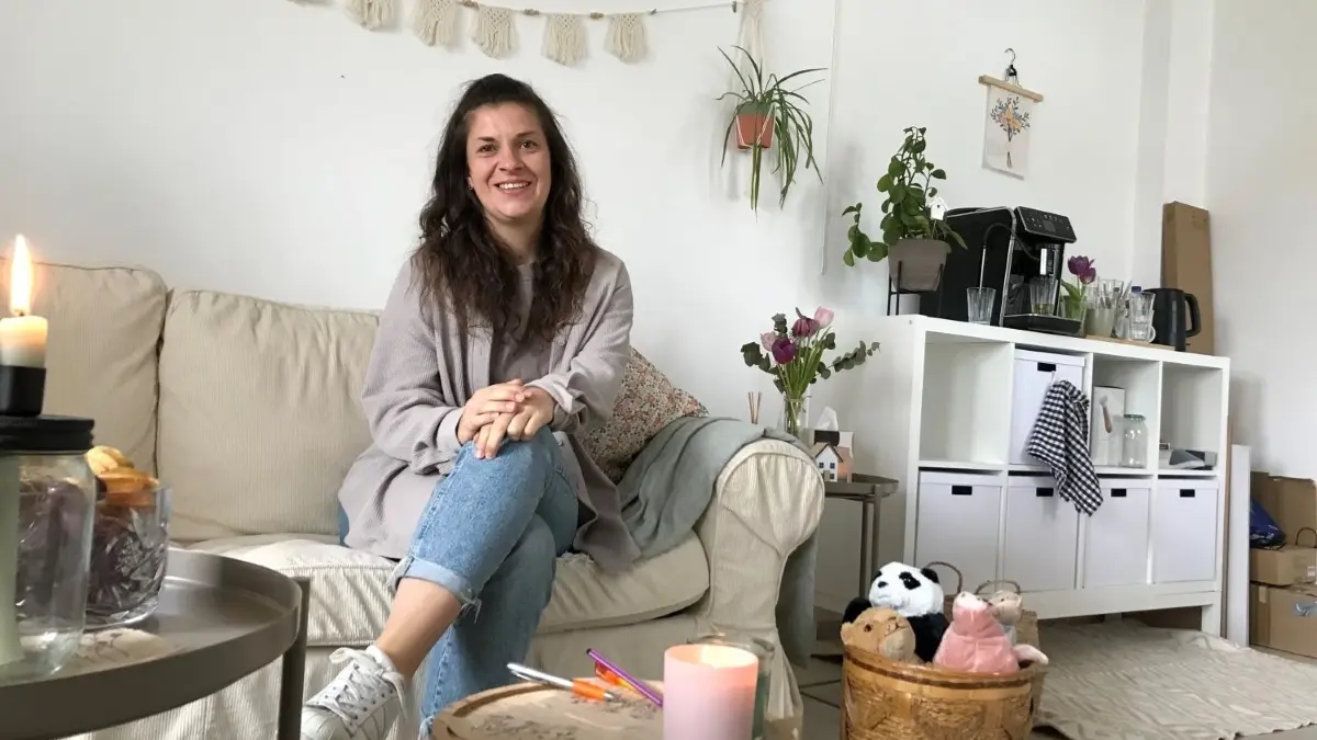 Sophie Zehner baut derzeit die Beratungssstelle „Drachenherz“ in Spremberg auf, das Kinder aus suchtkranken Familien helfen soll. Das Projekt gehört zum Blauen Kreuz, eine Organisation im Bereich Prävention und Suchthilfe.
Sophie Zehner baut derzeit die Beratungssstelle "Drachenherz" in Spremberg auf, das Kinder aus suchtkranken Familien helfen soll. Das Projekt gehört zum Blauen Kreuz, eine Organisation im Bereich Prävention und Suchthilfe.