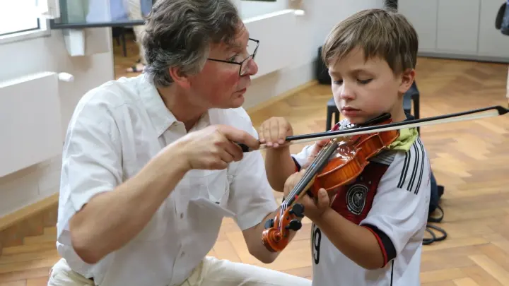 Nach Urteil zu Honorarlehrern drohen höhere Gebühren?