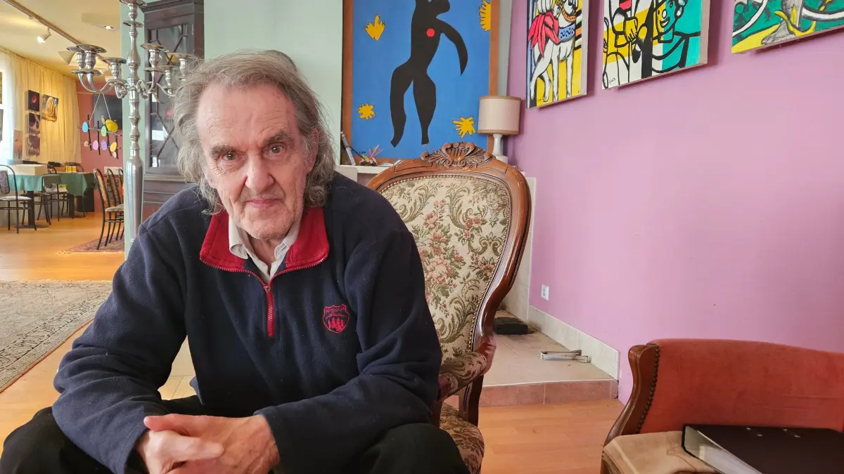 Rolf Rainer Kolitz (79) möchte in seiner Museumsgalerie (Freiherr vom Steinplatz 6) in Lauchhammer Ost einen Ort der Begegnung für Jung und Alt schaffen.
