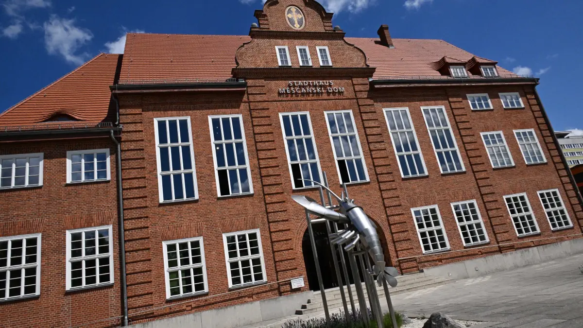 Wahllokal Stadthaus: Kommunalwahl/Europawahl
Wahllokal Stadthaus