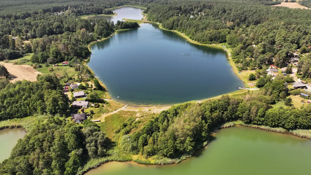 Luft Pinnower See Juli 2024 : Luftaufnahme vom 21. Juli 2024
Pinnower See