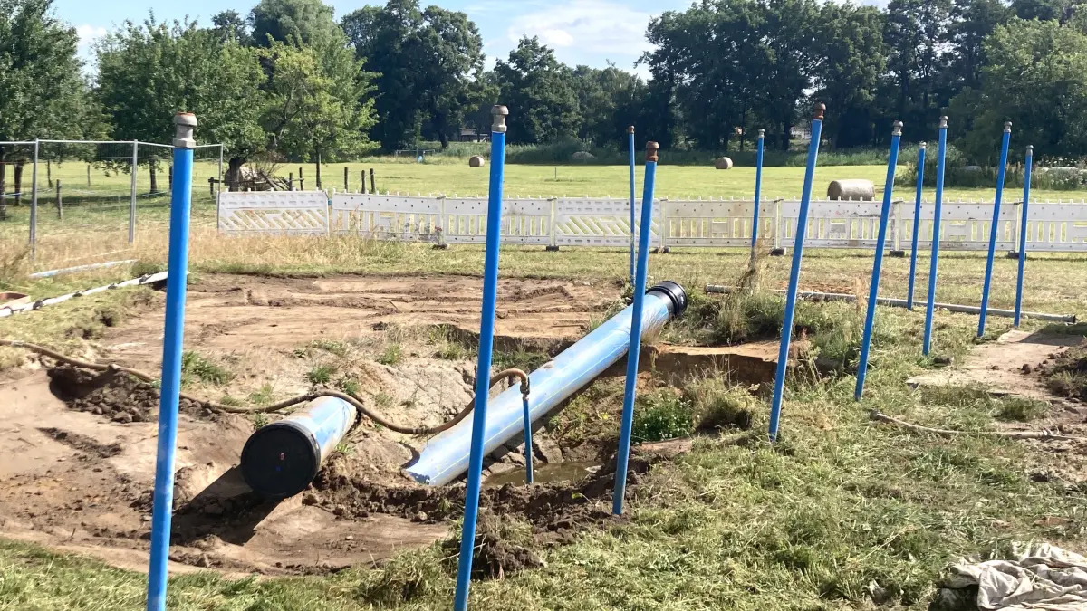 Im August liegt die neue Trinkwasserhauptleitung in Haida. Dann geht es erst einmal nicht weiter.