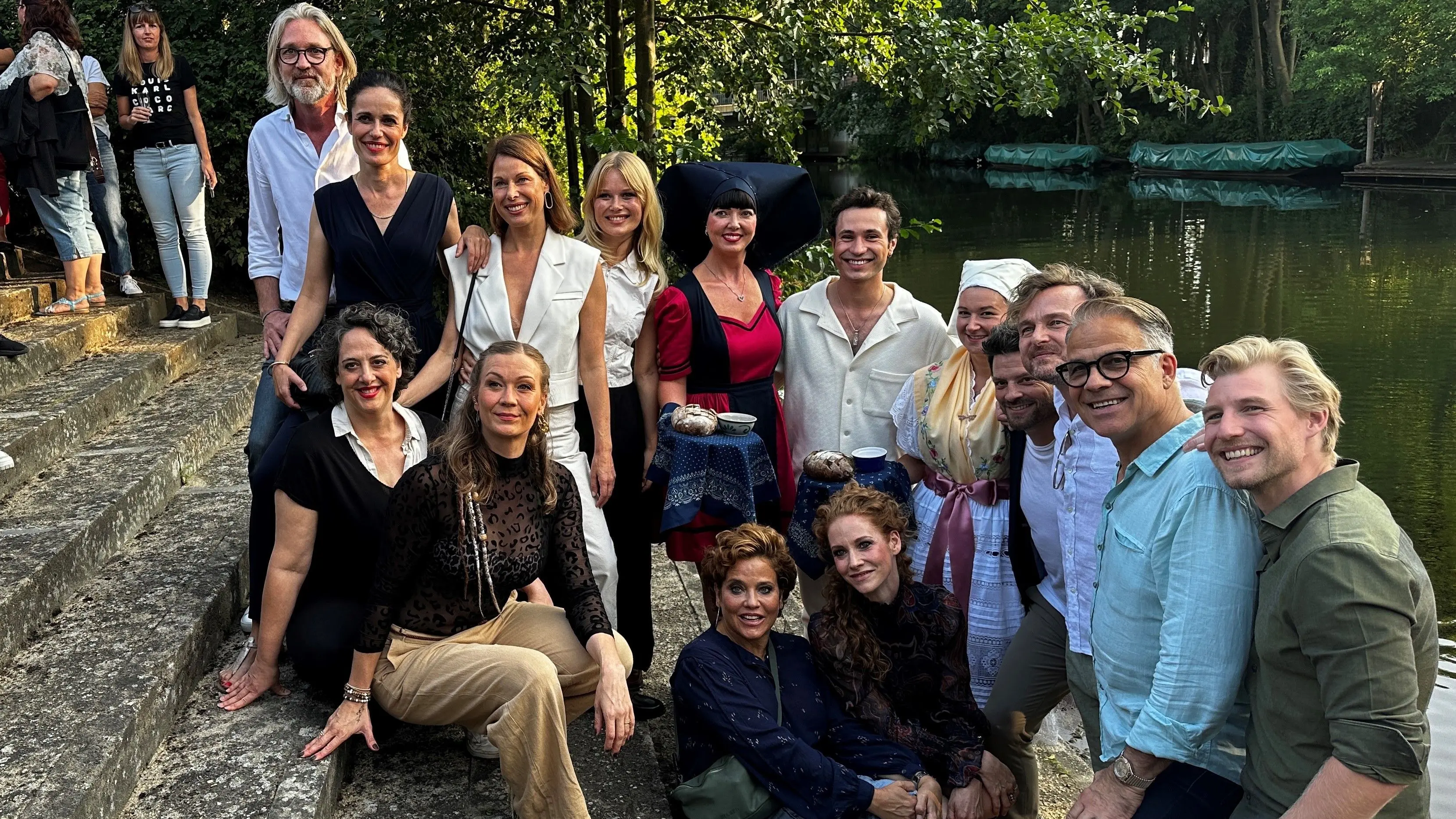 Viele bekannte Soap-Gesichter sind in der Spreewaldklinik zu sehen.