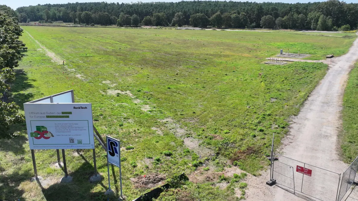 Luft Guben Gewerbegebiet Süd : Luftaufnahme vom 24. August 2024
Blick auf das Gewerbegebiet Süd in Guben
Städtische Werke Guben