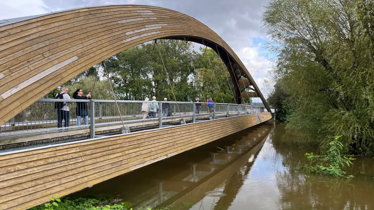 Holzbrücke am Ziegenwerder in Frankfurt (Oder)