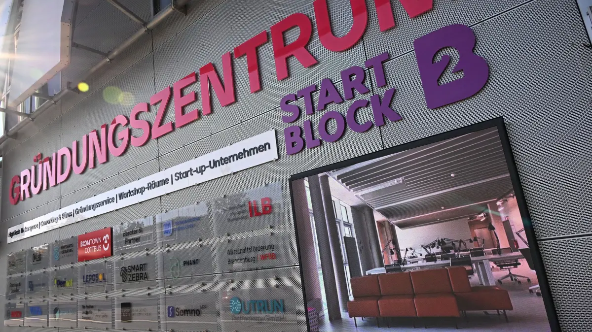BTU Gründungszentrum Startblock B2 : Brandenburgische Technische Universität Cottbus-Senftenberg (BTU)
Zentral Campus
Gründungszentrum Startblock B2