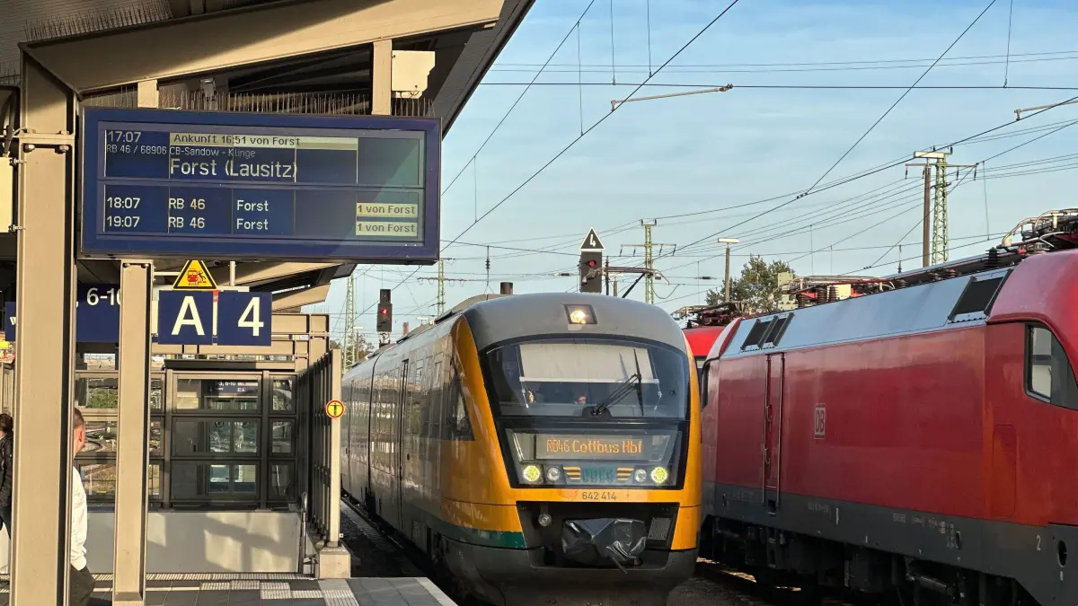 Hauptbahnhof ODEG RB 46 Forst : Hauptbahnhof Cottbus
ODEG Regionalbahn RB 46 Cottbus-Forst (Lausitz)