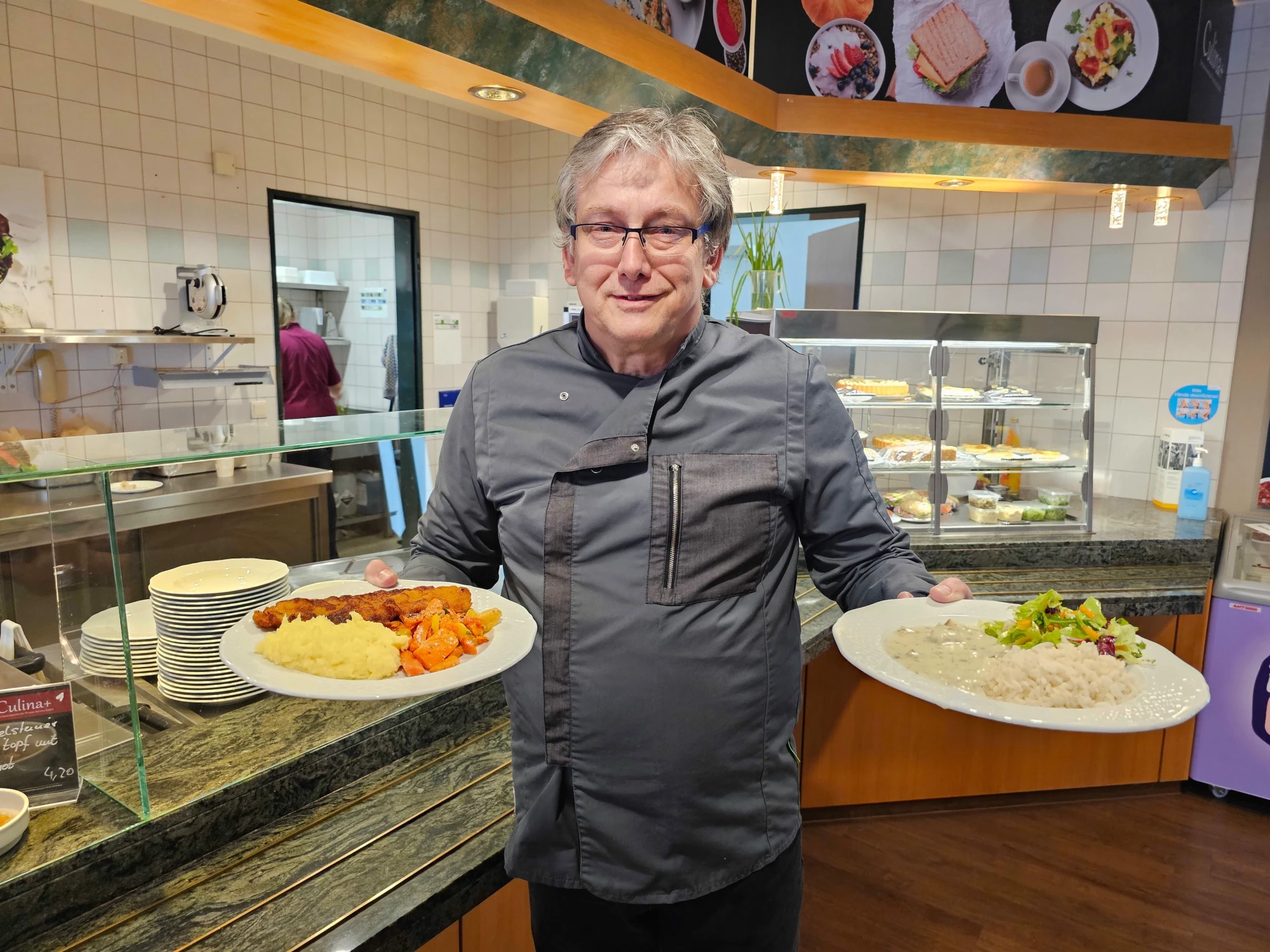 Essen in Forst: Mittagessen in der Lausitz Klinik - Cafeteria öffnet für Gäste