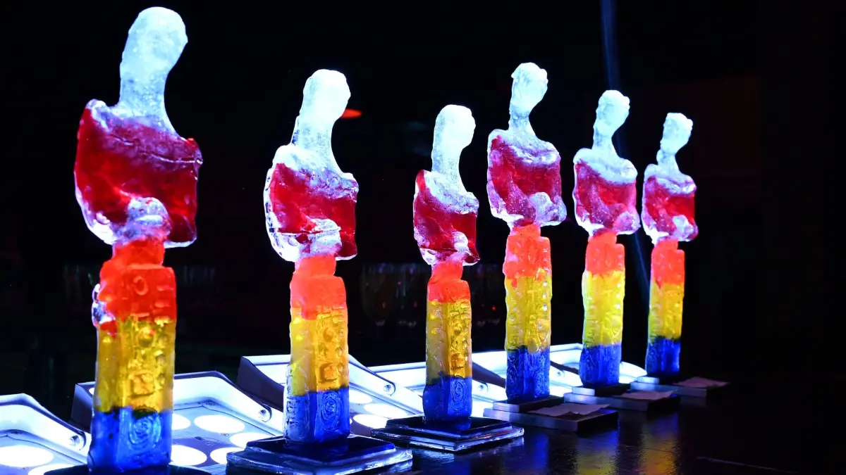FilmFestival Preisverleihung 2024 : Augereiht: die Lubinas, die Hauptpreise.
34. FilmFestival Cottbus
Preisverleihung am Samstagabend im Bunten Bahnhof in Cottbus