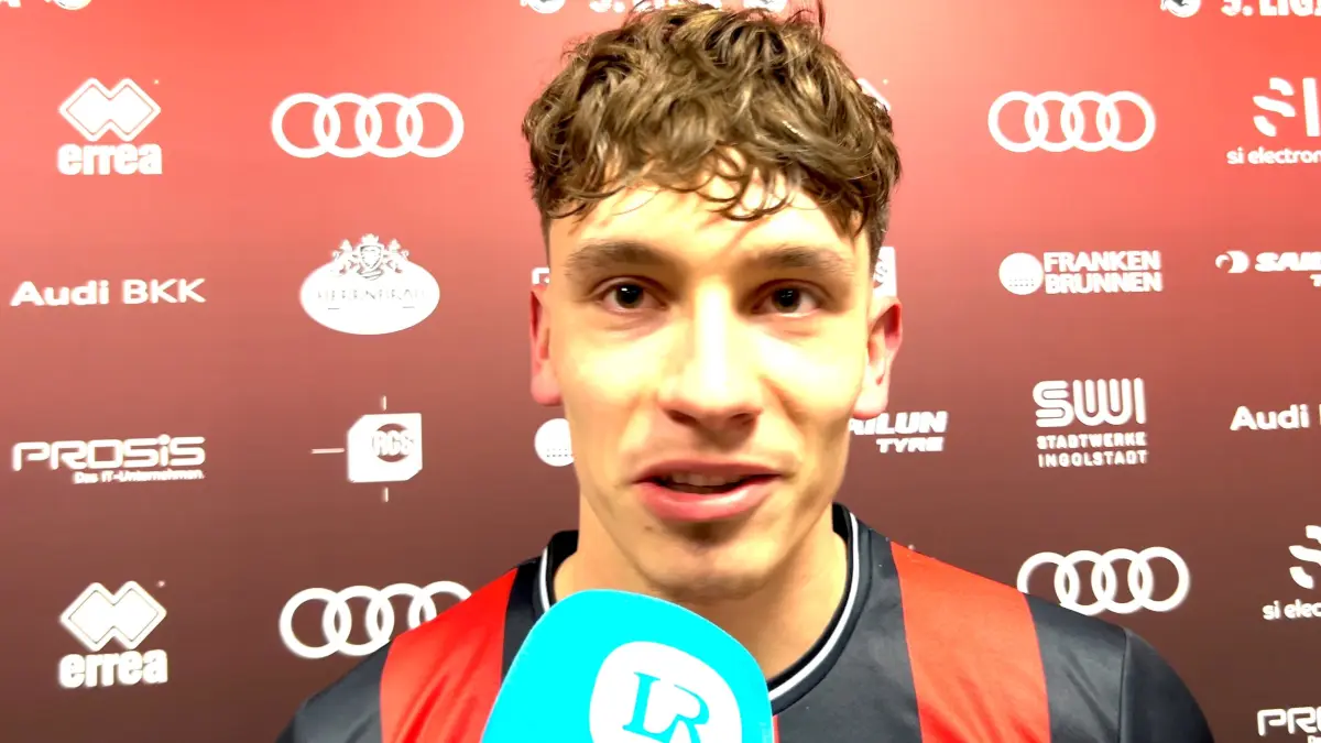 Tim Heike vergab im Spiel gegen Energie Cottbus eine Großchance. Beim FC Ingolstadt wartet der Cottbuser Publikumsliebling noch auf den Durchbruch in der 3. Liga.