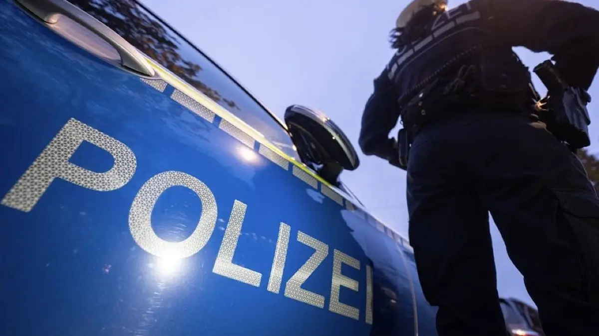 Die Polizei ermittelt nach einer Unfallflucht in Lahr.