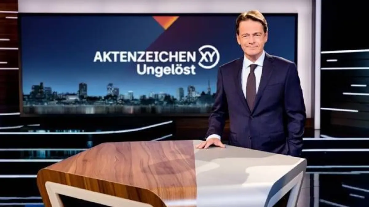 Am 16.4.2025 führt Moderator Rudi Cerne in der ZDF-Sendung Aktenzeichen XY ungelöst unter anderem durch den Vermisstenfall des 24-jährigen Jonas B. aus Rathenow.