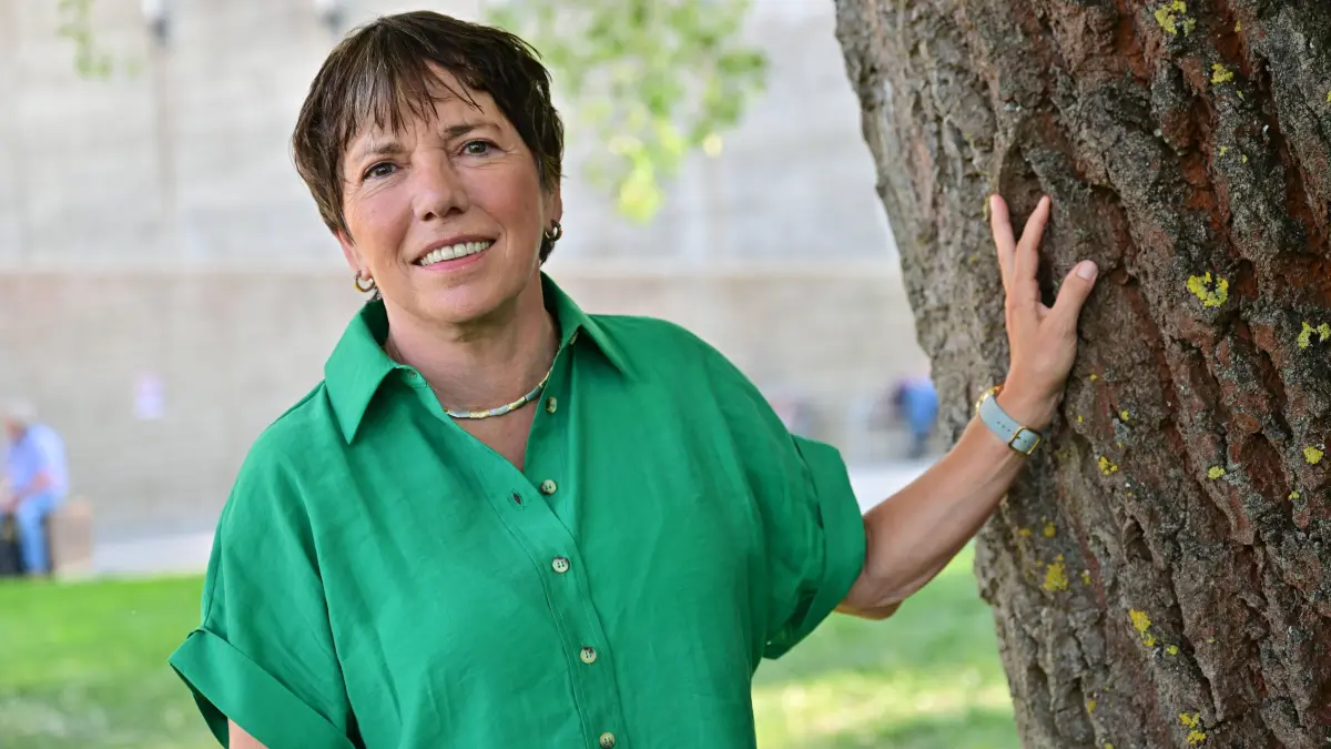 Margot Kaessmann: Margot Kaessmann Käßmann am Donnerstag 01.05.2025 beim 39. Deutschen Evangelischen Kirchentag in Hannover. Unter dem Leitwort mutig - stark - beherzt sind bis Sonntag rund 1.500 Veranstaltungen zu Glaubensfragen und gesellschaftlichen Themen wie Frieden, Klimaschutz und Rechtsextremismus geplant. Die Veranstalter rechnen mit rund 100.000 Besuchern. Siehe epd-Meldung vom 01.05.2025 EDITORIAL USE ONLY *** Margot Kaessmann Käßmann on Thursday 01 05 2025 at the 39th German Protestant Church Congress in Hanover Around 1,500 events on questions of faith and social issues such as peace, climate protection and right-wing extremism are planned until Sunday under the motto courageously strong and courageous The organizers are expecting around Copyright: epd-bild/ThomasxLohnes DSC_6815