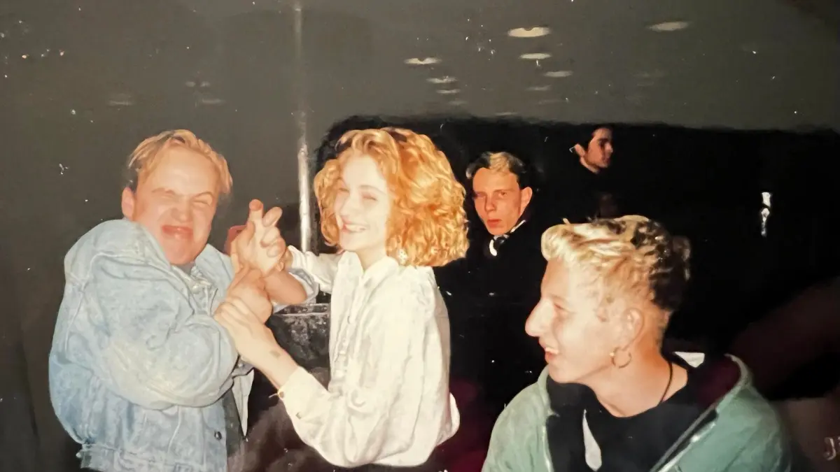 Bildbeschreibung Bowling Disko 90-91