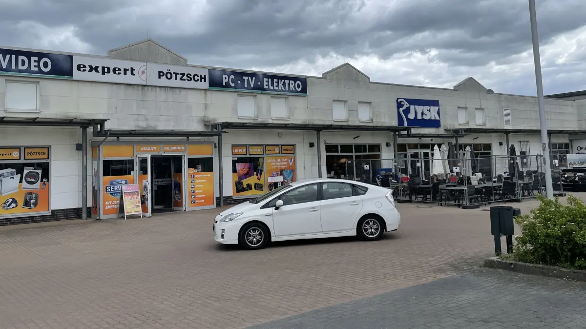 Zu den verbliebenen Mietern im Sängerstadt-Center gehören Jysk und Expert Pötzsch.
