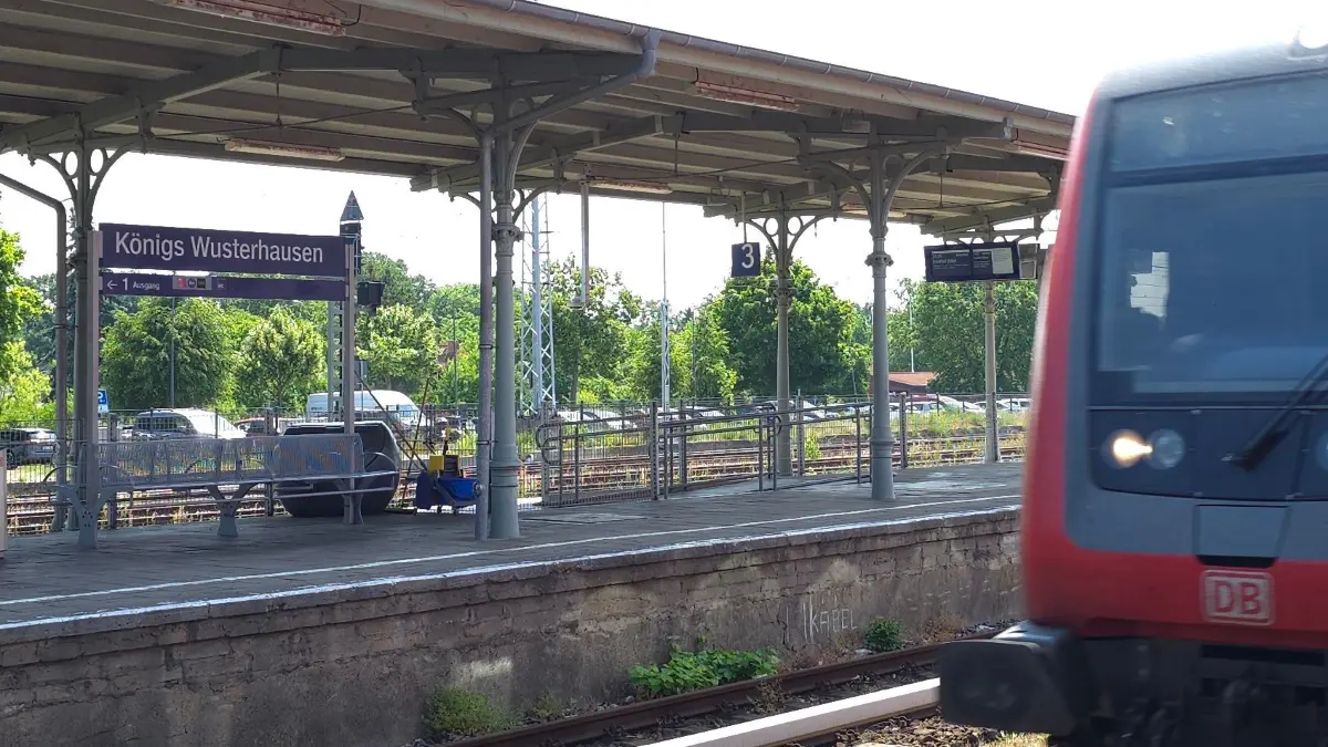 Ein Regionalexpress in Königs Wusterhausen