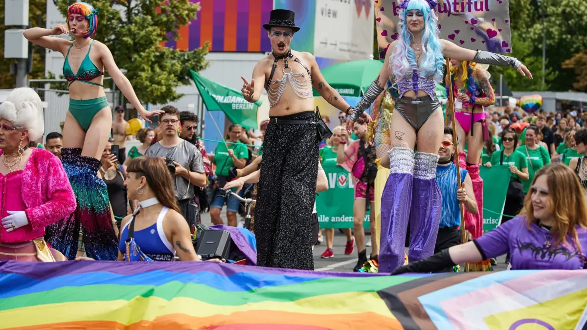 46. Berlin CSD-Umzug zum Christopher Street Day