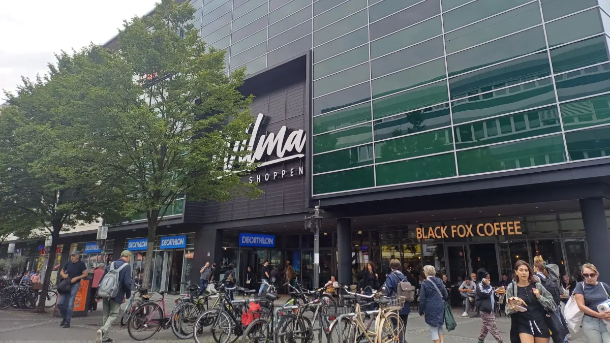 Das Shoppingcenter "Wilma" in Berlin-Charlottenburg ist eines von derzeit rund 70 Einkaufszentren in Berlin.
