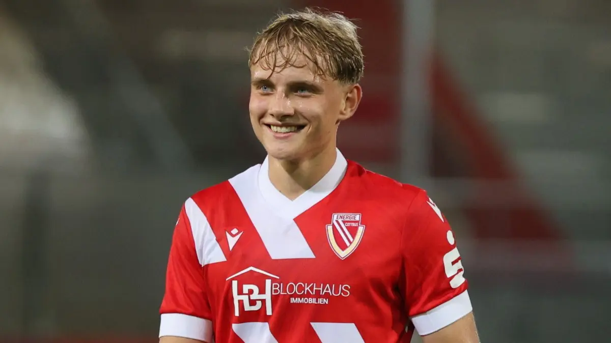 Fussball Landespokal Brandenburg 2025/2026 SV Germania 90 Schöneiche - FC Energie Cottbus: 32 Finn Heidrich (Energie Cottbus)