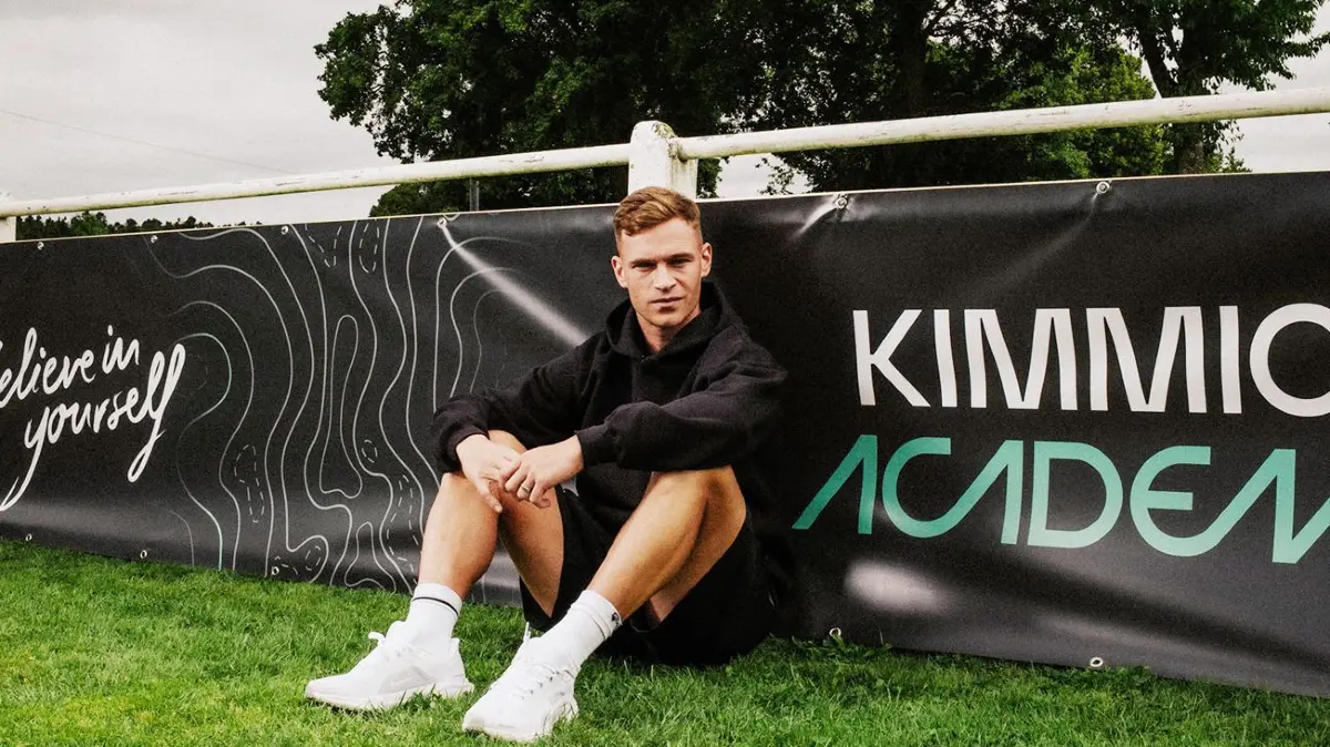 Joshua Kimmich wird in der Heimat aktiv.
