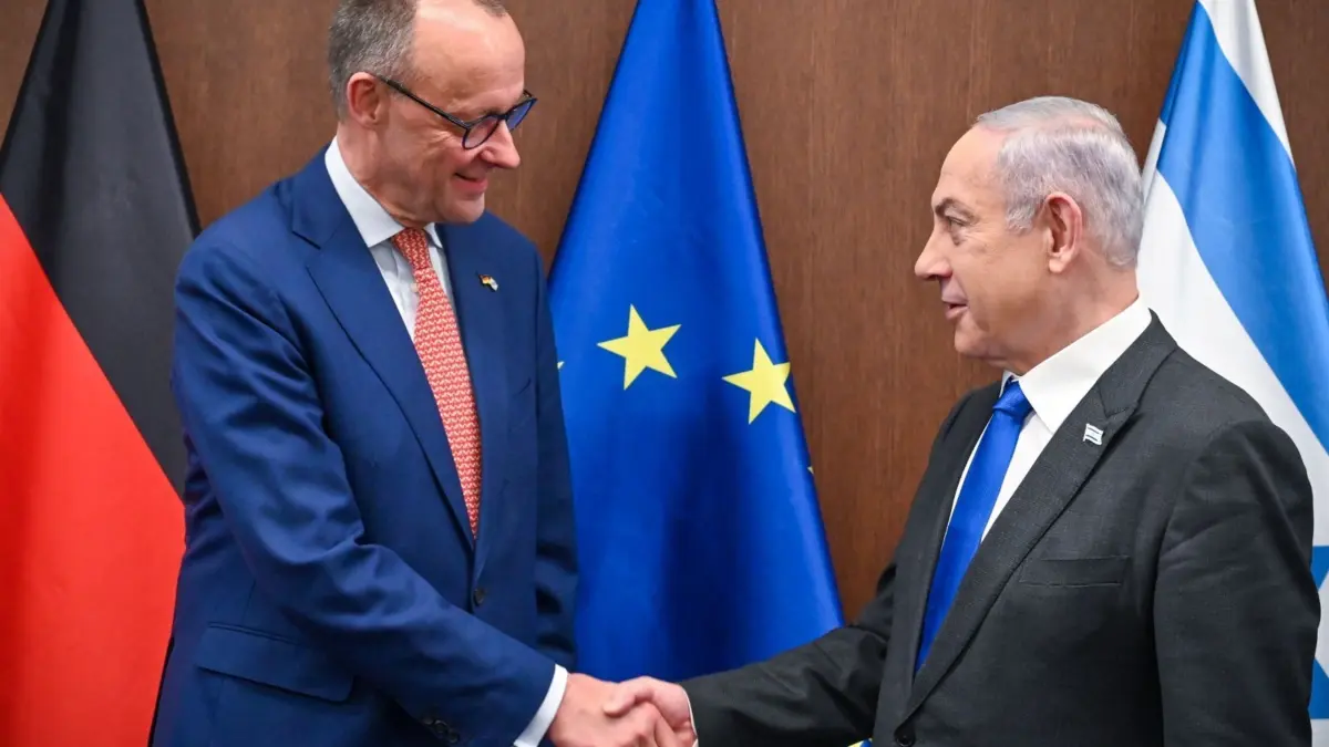 Merz und Netanjahu im Februar 2024: HANDOUT - 12.02.2024, Israel, Jerusalem: Friedrich Merz (CDU,l), Unionsfraktions- und CDU-Chef, trifft während seiner Israel-Reise Benjamin Netanjahu, Ministerpräsident von Israel. (zu dpa: «Merz telefoniert mit Netanjahu») Foto: Kobi Gideon/GPO/dpa +++ dpa-Bildfunk +++