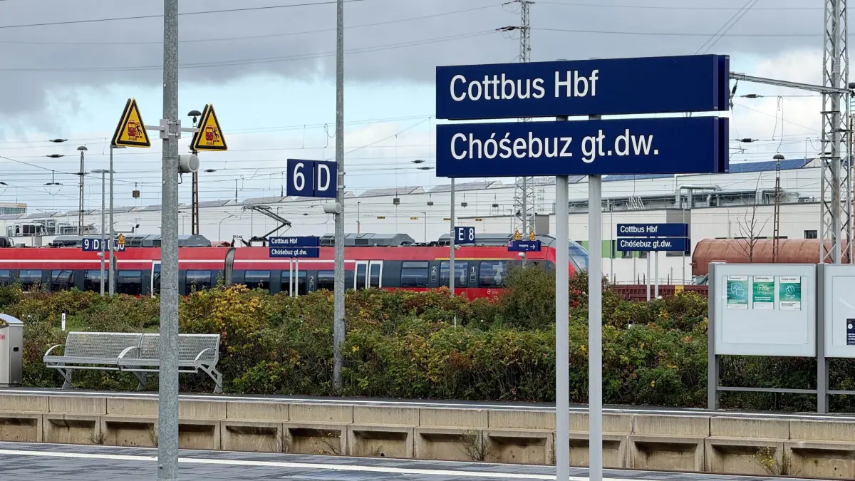 Symbolfoto Bahnhof Cot Okt 2025: Symbolfoto Hauptbahnhof Cottbus