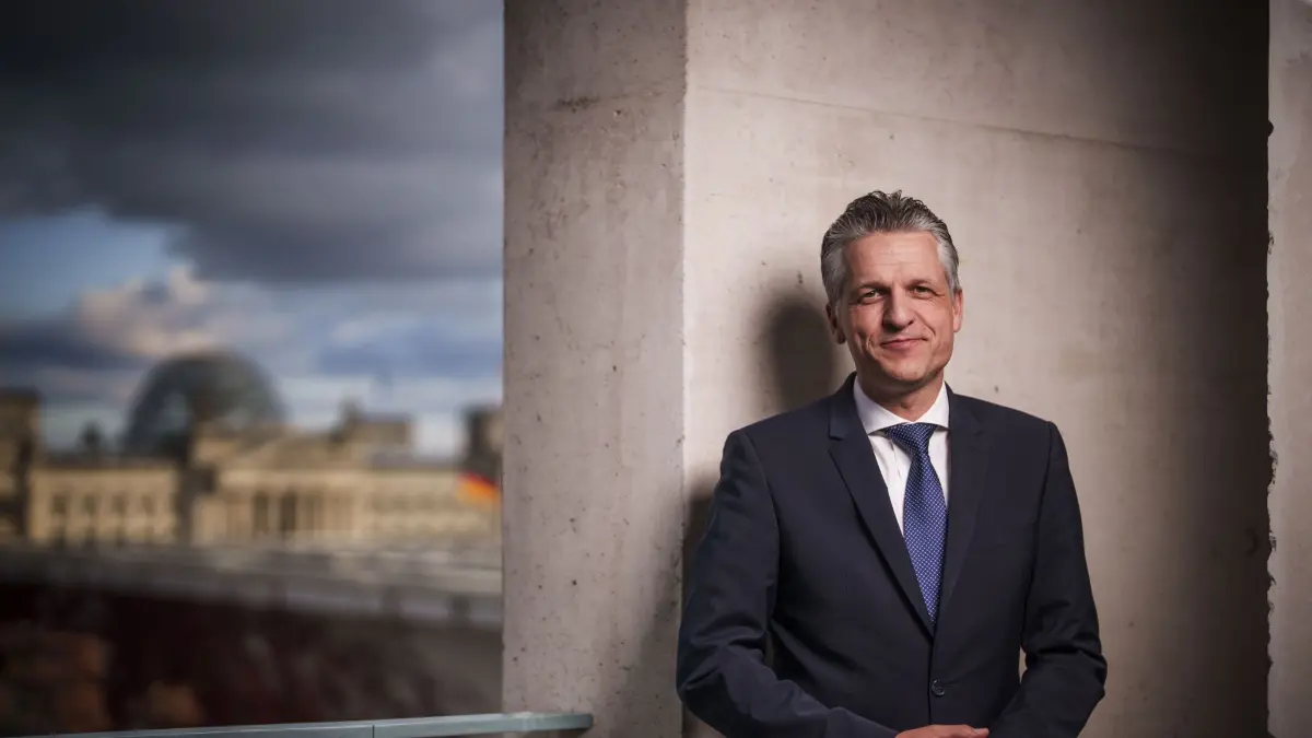 Thorsten Frei ist Bundesminister für besondere Aufgaben sowie Chef des Bundeskanzleramtes im Kabinett Merz
aufgenommen in Berlin, 15.10.2025
Bundeskanzleramt