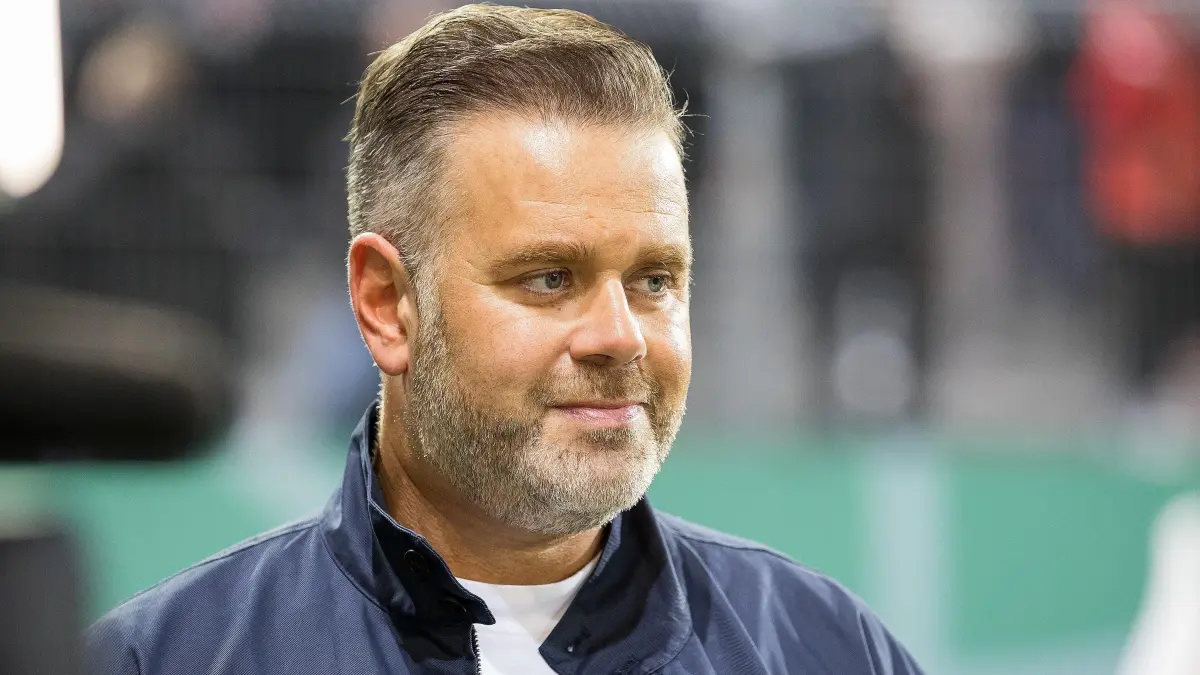 DFB Pokal - 2025/2026 - FC Energie Cottbus vs. RB Leipzig: Cottbus, Deutschland 28. Oktober 2025:
DFB Pokal - 2025/2026 - FC Energie Cottbus vs. RB Leipzig
Im Bild: Praesident Sebastian Lemke (Energie Cottbus)
/// DFB regulations prohibit any use of photographs as image sequences and/or quasi-video. ///